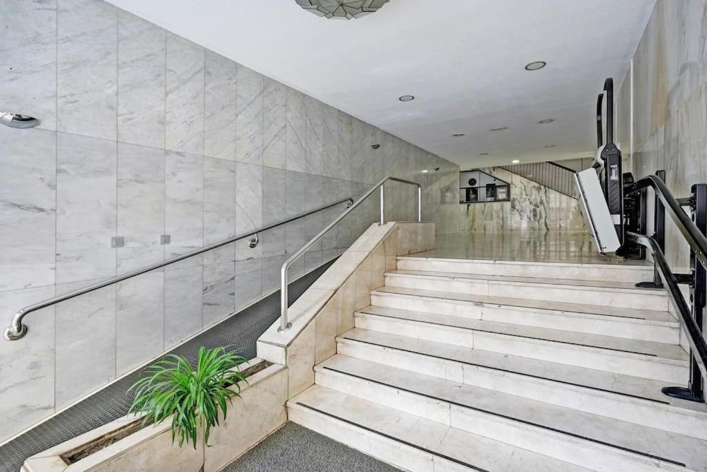 Granada Piso En Calle Arabial 117 Junto A El Corte Ingles Zewnętrze zdjęcie