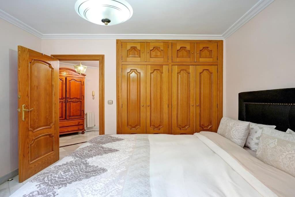 Granada Piso En Calle Arabial 117 Junto A El Corte Ingles Zewnętrze zdjęcie